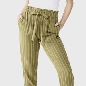 Juniors SO Relaxed Tapered Pinstripe Pants Olive Green White M NWT *FLAW*